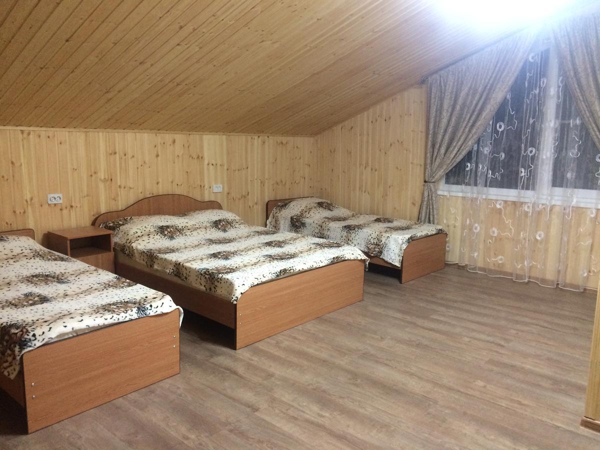Guesthouse Tigranakert Pizunda Extérieur photo